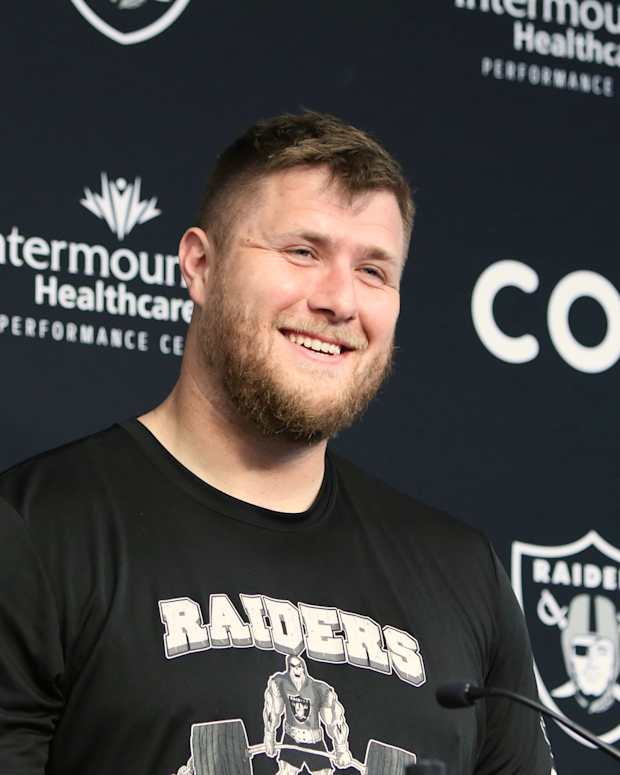 Raiders training Kolton Miller edits May 26 Darrell Craig Harris-6
